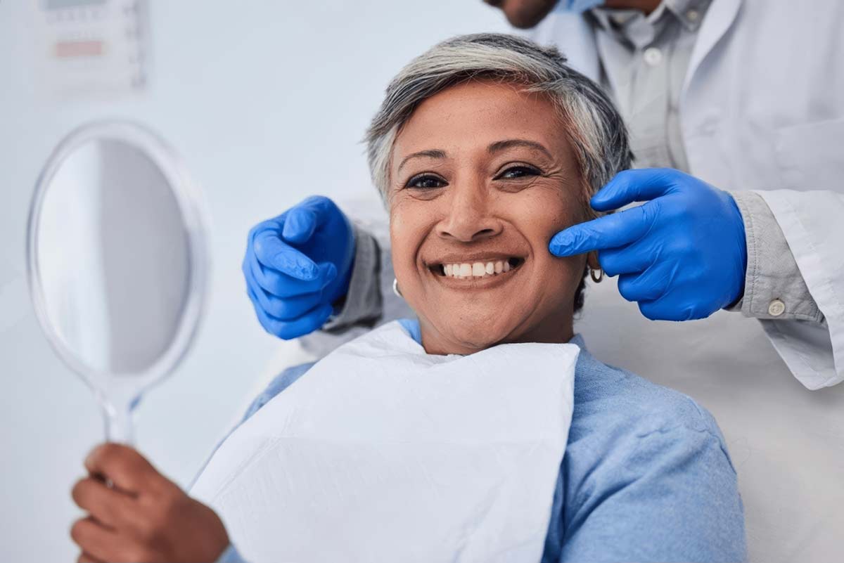 https://trusmiledental.co.uk/wp-content/uploads/all-on-4-implant-dentures-guide-uk.jpg