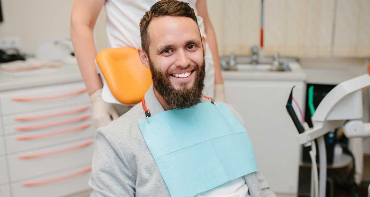 https://trusmiledental.co.uk/wp-content/uploads/composite-edge-bonding-cost-and-guide-uk-1200x640.jpg